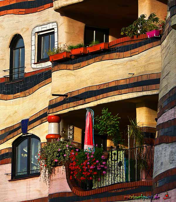        Balkone Innenhof Waldspirale Darmstadt